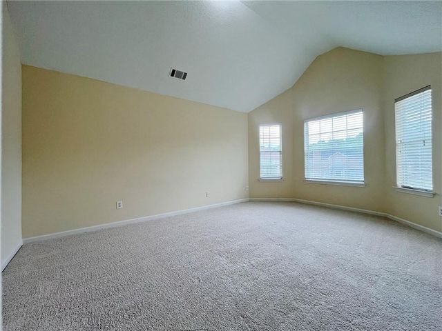 1950 Lily Stem NE Trail, Auburn, GA 30011