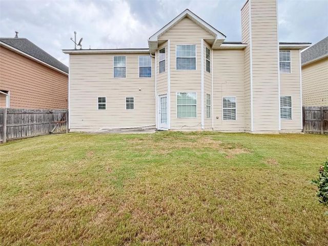 1950 Lily Stem NE Trail, Auburn, GA 30011