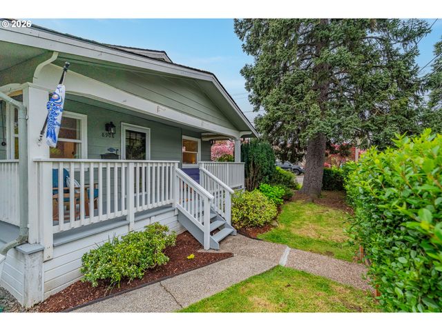 8908 Ne WYGANT St, Portland, OR 97220