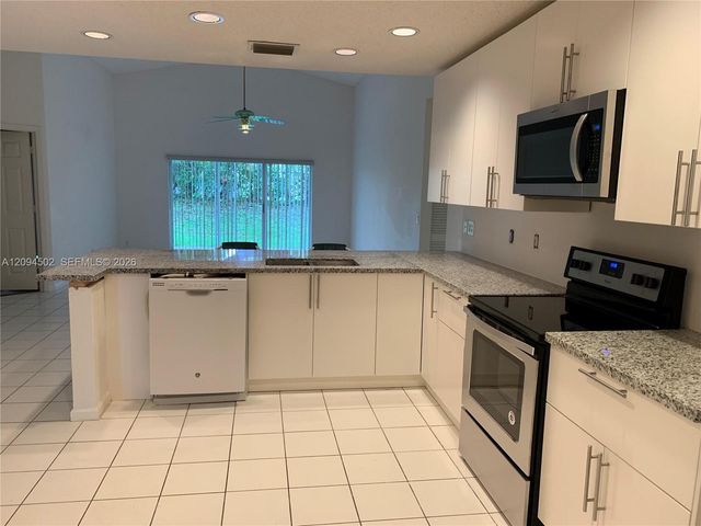 2444 Stonegate Drive, Wellington, FL 33414