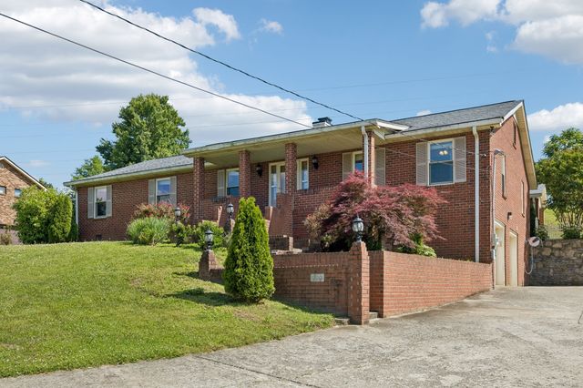 920 Kelly June Dr, Mount Juliet, TN 37122