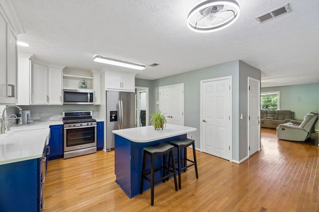 920 Kelly June Dr, Mount Juliet, TN 37122