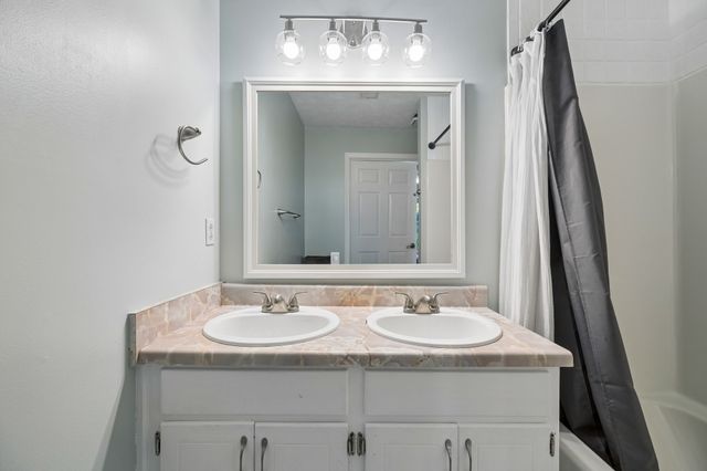 920 Kelly June Dr, Mount Juliet, TN 37122