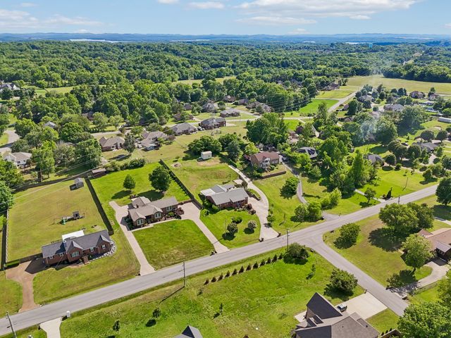 920 Kelly June Dr, Mount Juliet, TN 37122