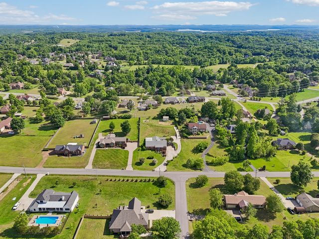 920 Kelly June Dr, Mount Juliet, TN 37122