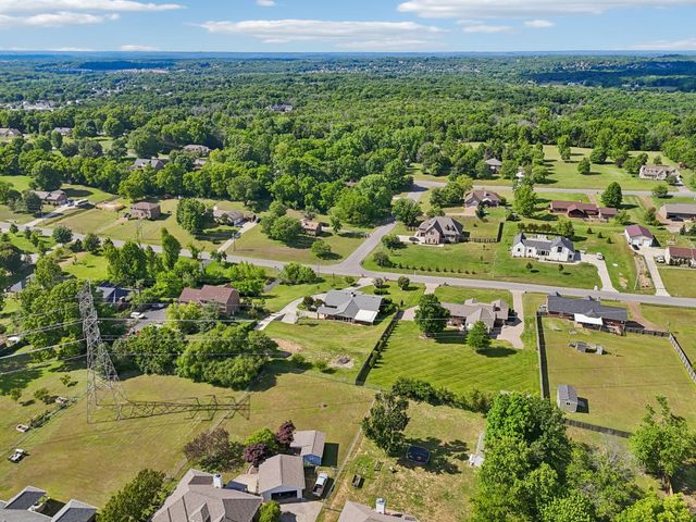 920 Kelly June Dr, Mount Juliet, TN 37122