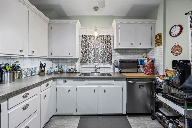 214 Harding Road, Rochester, NY 14612