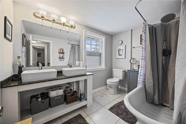 214 Harding Road, Rochester, NY 14612