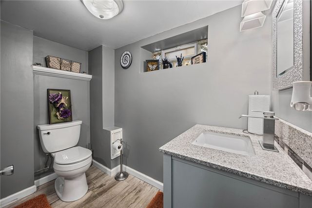 214 Harding Road, Rochester, NY 14612