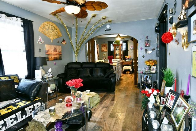 2733 Griselda Avenue, Youngstown, OH 44511