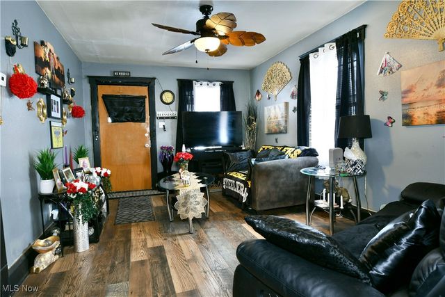 2733 Griselda Avenue, Youngstown, OH 44511