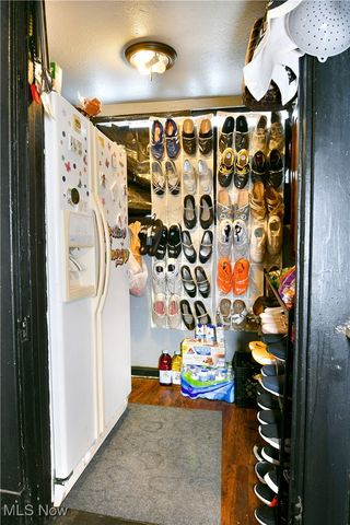 2733 Griselda Avenue, Youngstown, OH 44511