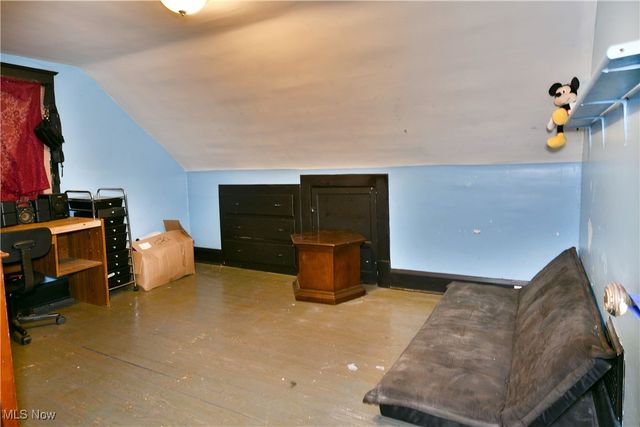 2733 Griselda Avenue, Youngstown, OH 44511