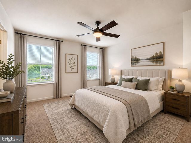 4811 HICKS DR, Fredericksburg, VA 22408