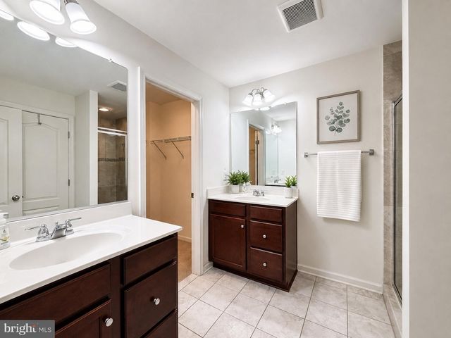 4811 HICKS DR, Fredericksburg, VA 22408