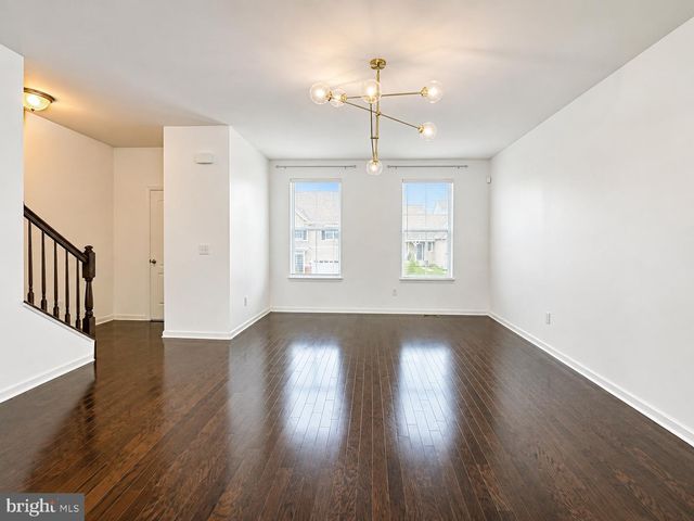 4811 HICKS DR, Fredericksburg, VA 22408