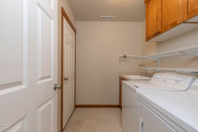 200 Stewart Road, Grants Pass, OR 97526
