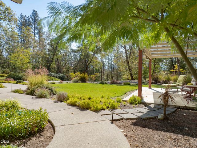 200 Stewart Road, Grants Pass, OR 97526