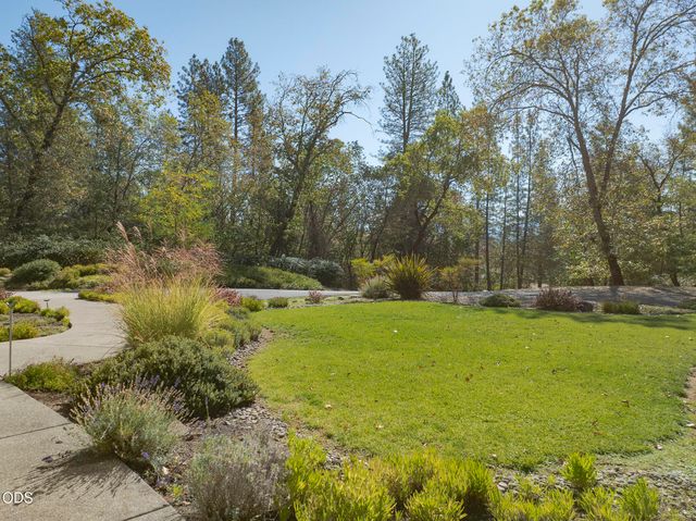 200 Stewart Road, Grants Pass, OR 97526