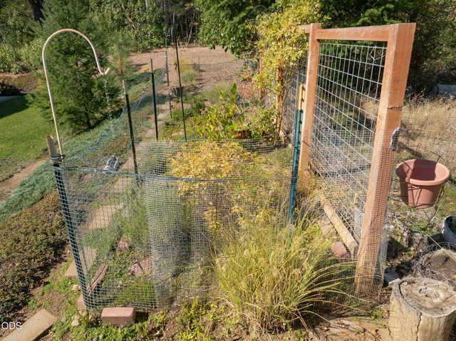 200 Stewart Road, Grants Pass, OR 97526