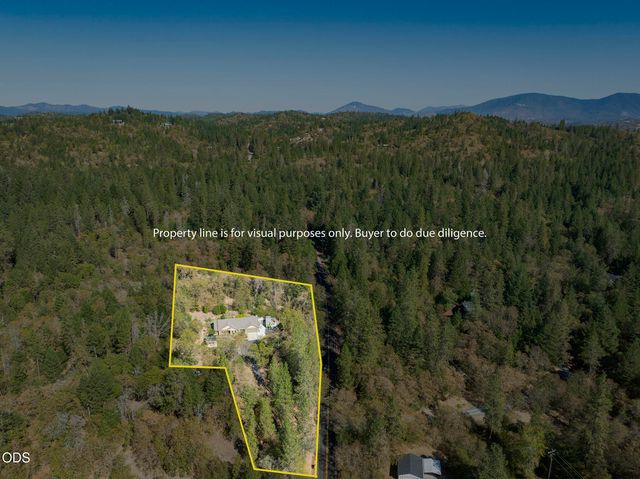 200 Stewart Road, Grants Pass, OR 97526