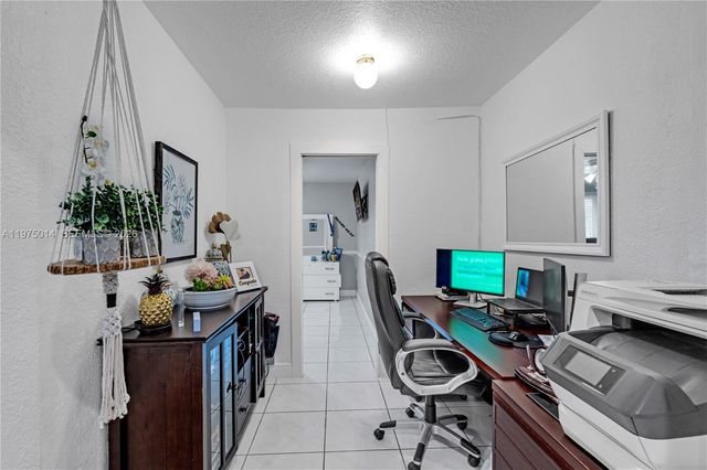 20825 SW 242nd St, Homestead, FL 33031