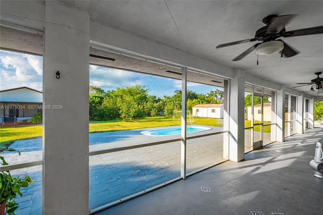 20825 SW 242nd St, Homestead, FL 33031