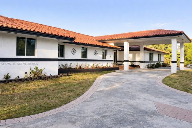 20825 SW 242nd St, Homestead, FL 33031