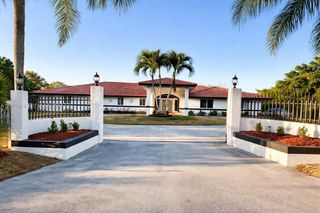 20825 SW 242nd St, Homestead, FL 33031