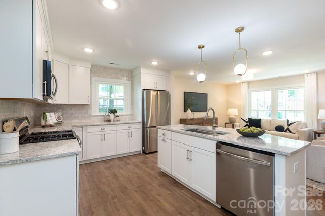 3721 Bankston Place, Charlotte, NC 28215
