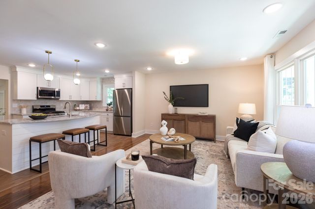 3721 Bankston Place, Charlotte, NC 28215