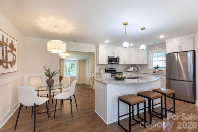 3721 Bankston Place, Charlotte, NC 28215