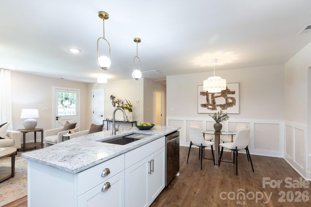 3721 Bankston Place, Charlotte, NC 28215