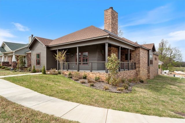 4170 Winter Evening Place, Fayetteville, AR 72704