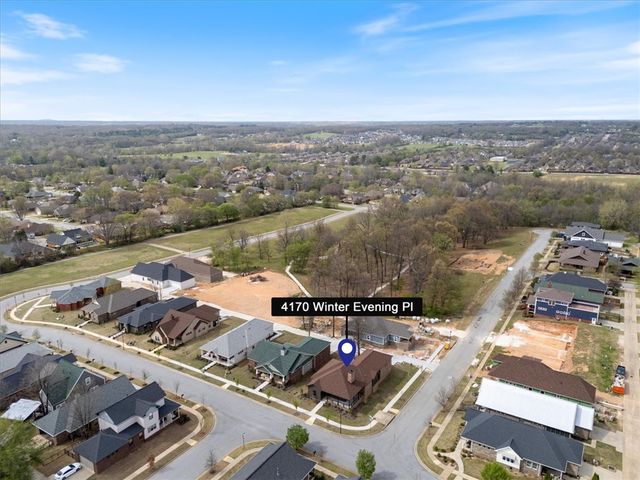 4170 Winter Evening Place, Fayetteville, AR 72704