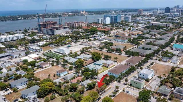 447 20th Street, West Palm Beach, FL 33407