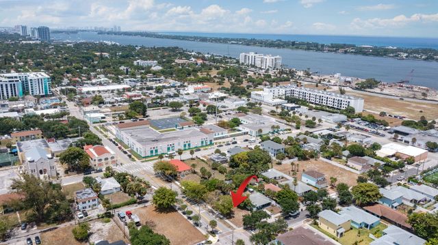 447 20th Street, West Palm Beach, FL 33407