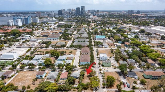 447 20th Street, West Palm Beach, FL 33407