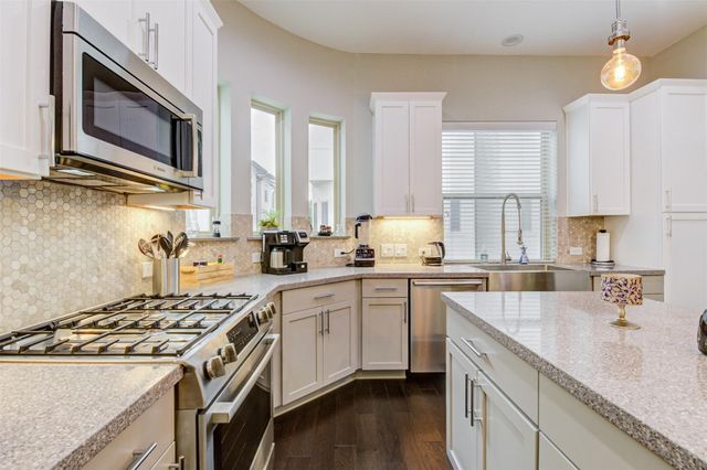 710 Clark Street, Houston, TX 77020