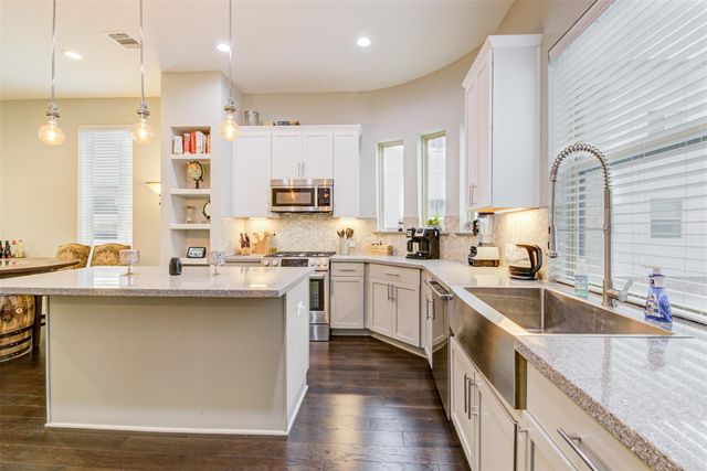 710 Clark Street, Houston, TX 77020