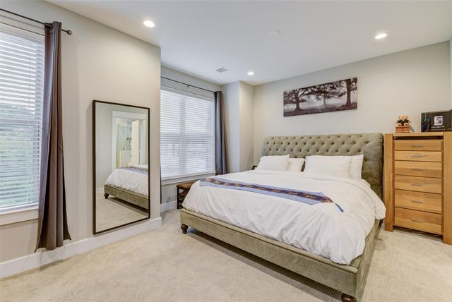 710 Clark Street, Houston, TX 77020