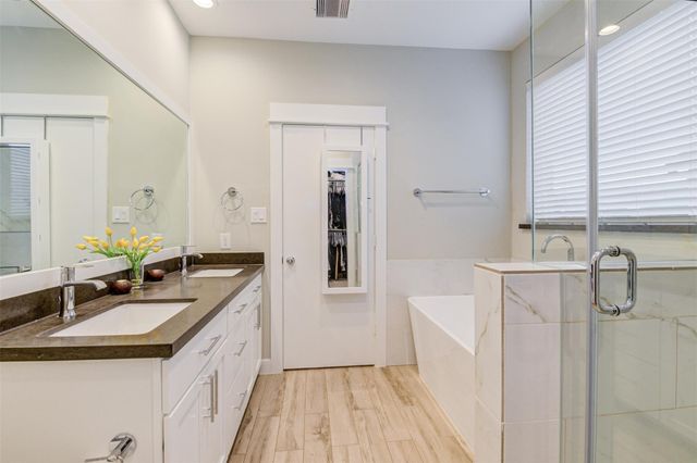 710 Clark Street, Houston, TX 77020