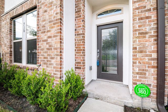710 Clark Street, Houston, TX 77020