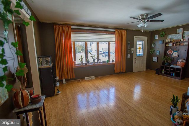 1232 S HARDING RD, Vineland, NJ 08361