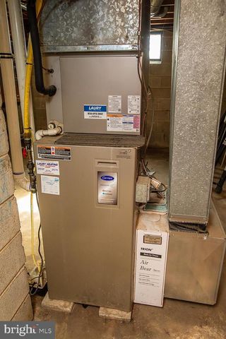 1232 S HARDING RD, Vineland, NJ 08361