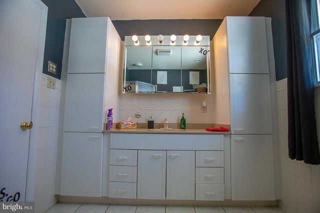 1232 S HARDING RD, Vineland, NJ 08361