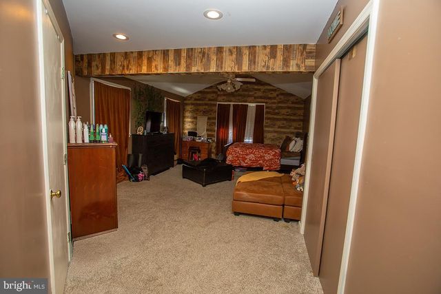 1232 S HARDING RD, Vineland, NJ 08361