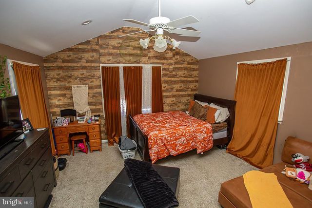 1232 S HARDING RD, Vineland, NJ 08361