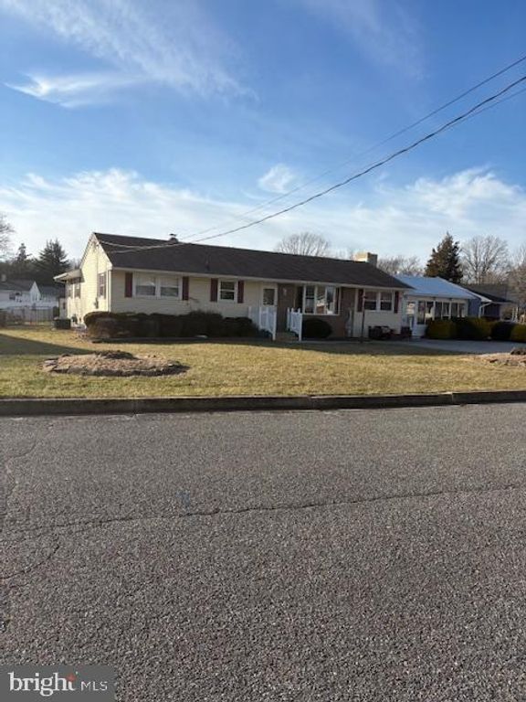 1232 S HARDING RD, Vineland, NJ 08361