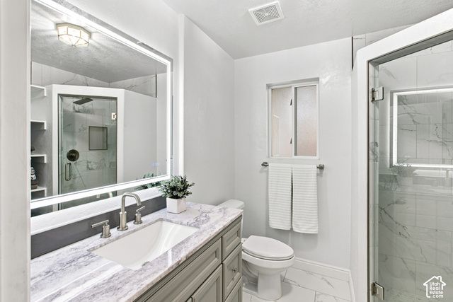 985 N MAIN, Orem, UT 84057